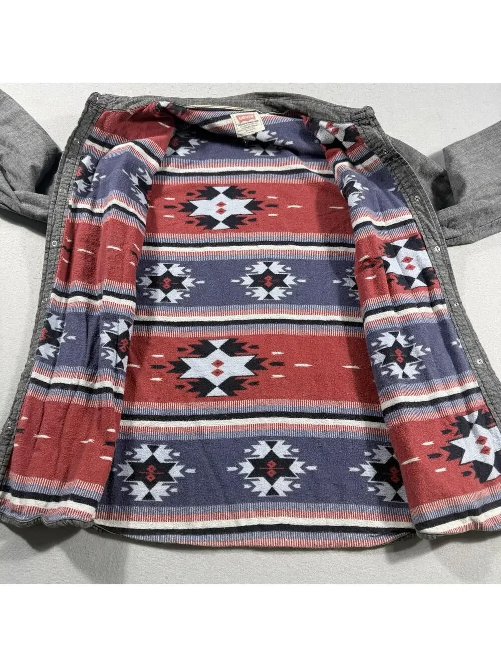 Levi's Jacket Mens XXL‎ Gray Lined Western Shirt Jacket Aztec Fleece Snap Front